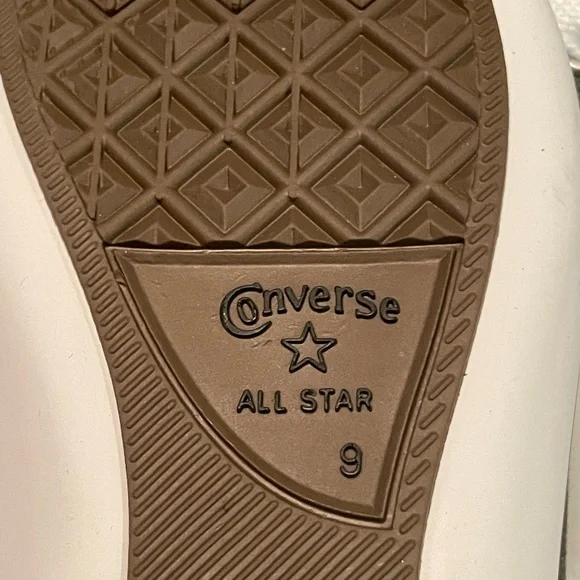 Women’s Size 7 Charcoal Converse Low-Tops - Picture 6 of 7